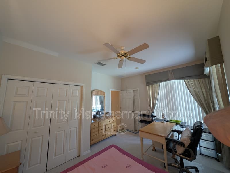 Land O' Lakes House: 10812 Deerberry Drive