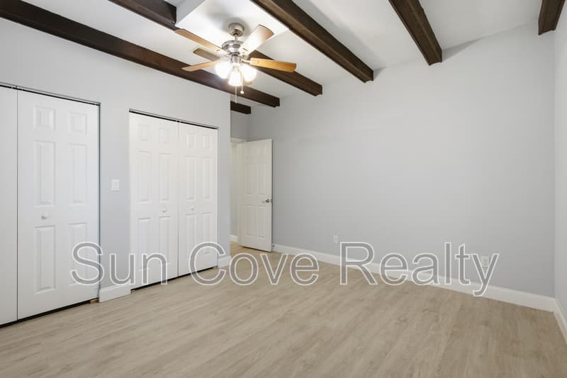 Tampa House: 2815 N Taliaferro Ave