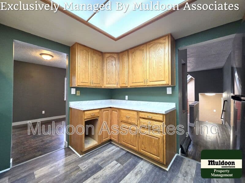 Colorado Springs House: 1450 Luna Vista Drive