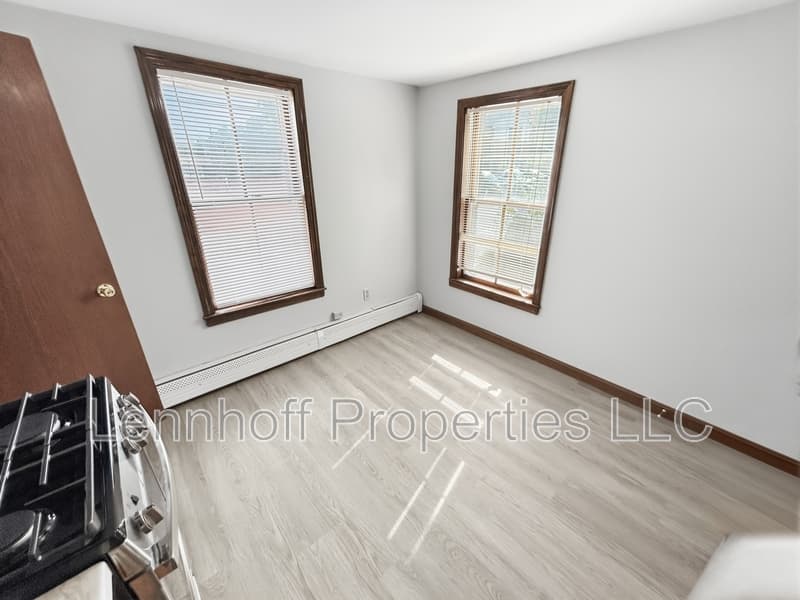 Lowell Condo: 692 Middlesex Street - 2