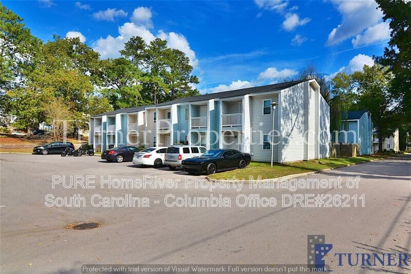 Columbia House: 308 Percival Rd