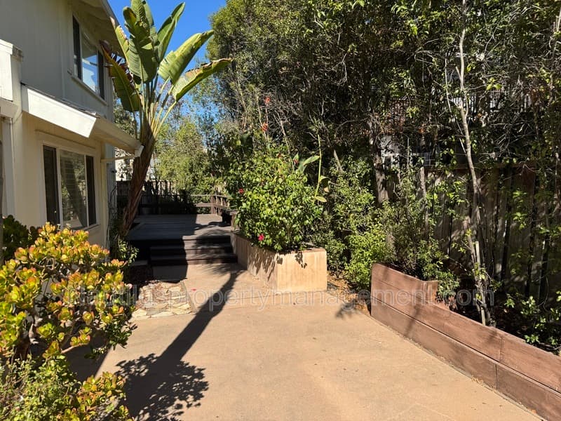 Aptos Townhome: 2109 Penasquitas Drive