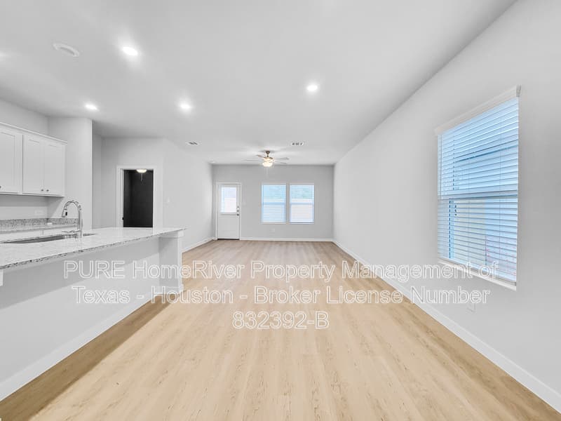 Porter House: 20879 Wildbird Cherry Lane