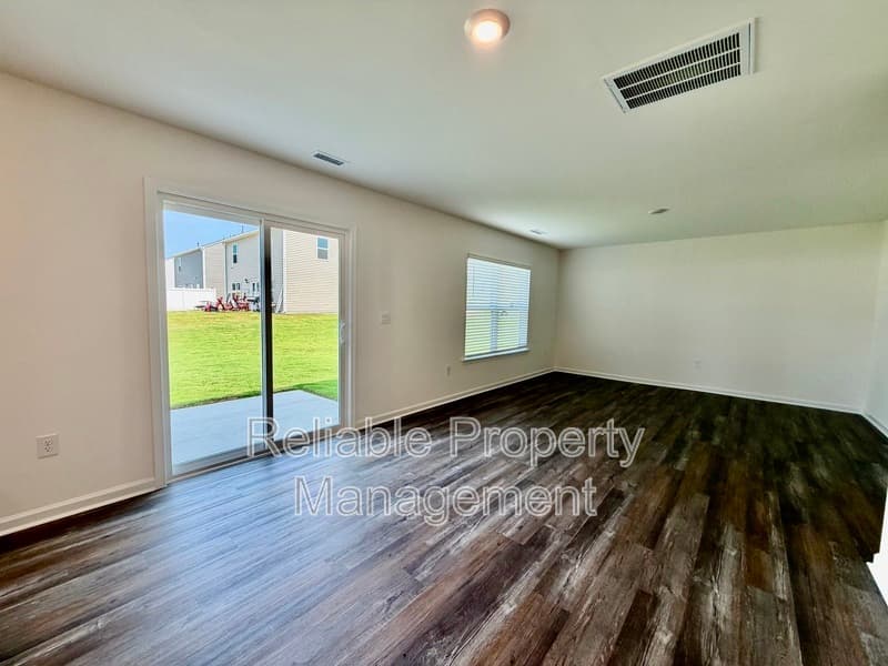 Wilsons Mills House: 113 Vignette Dr