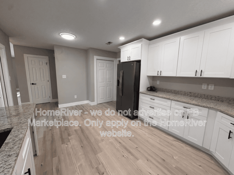 Pensacola House: 4780 Baywind Dr