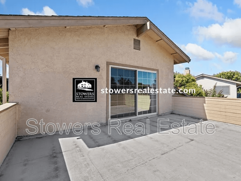 Livermore House: 5461 Arlene Way
