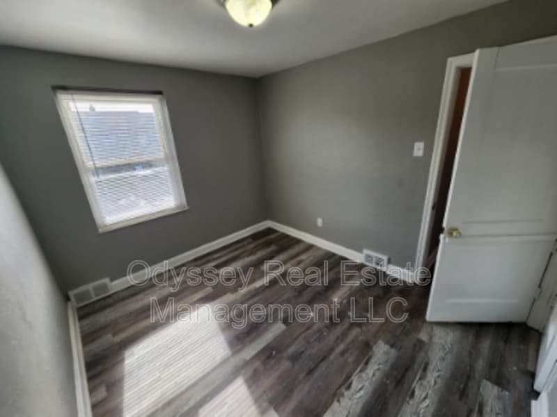 Wildwood Condo: 210 W. Spencer Ave