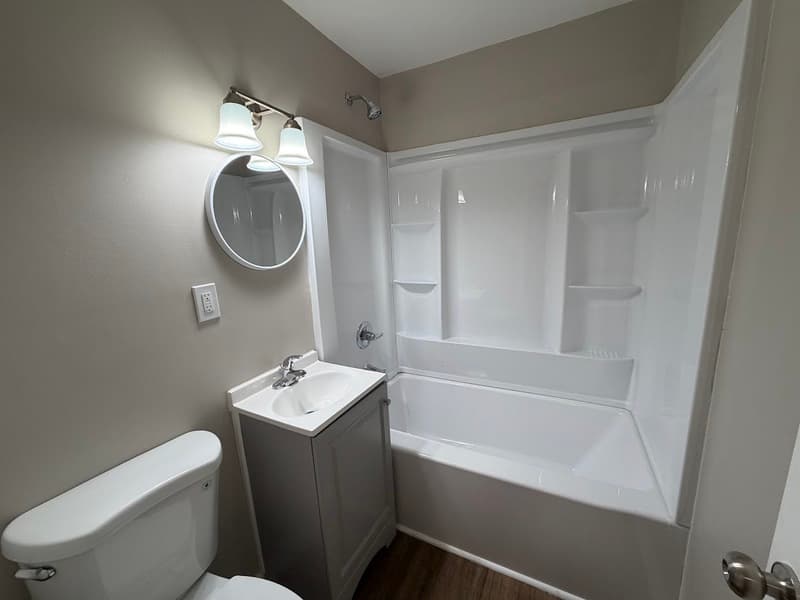 Huntsville House: 1831 Oakwood Avenue NE