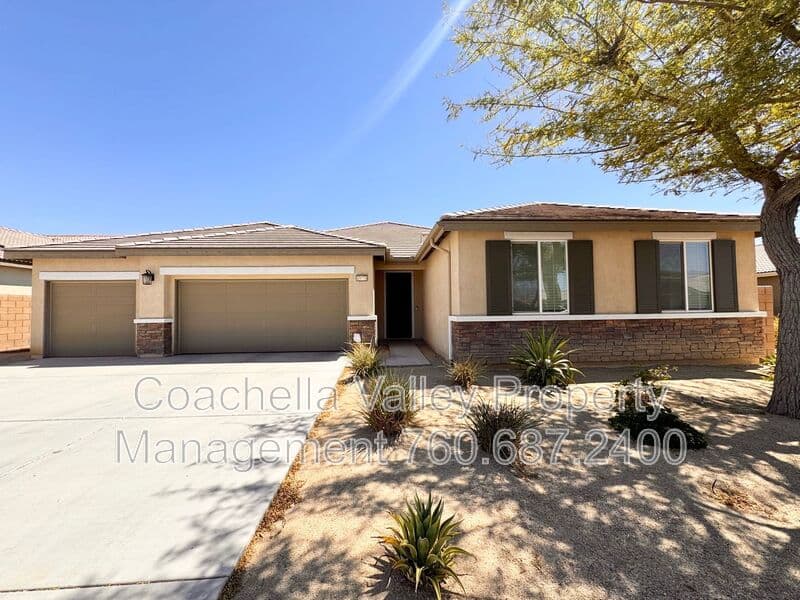 Indio House: 43776 Pettirosso St