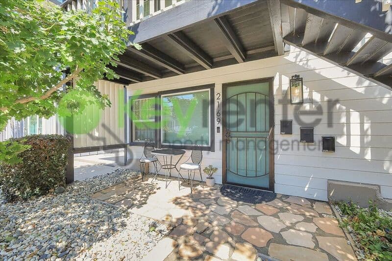 Sacramento House: 2169 Perkins Way