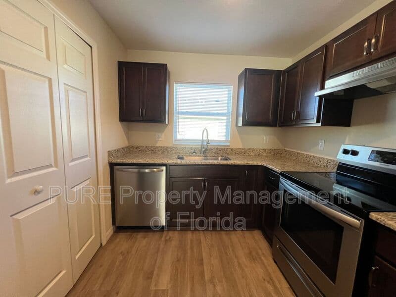Ocala House: 51 Walnut Run