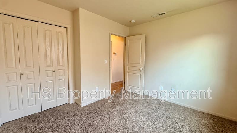 Pasco House: 5709 Sidon Ln.,