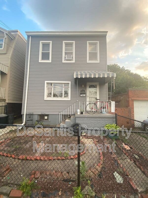 Pittsburgh House: 3104 Jane Street