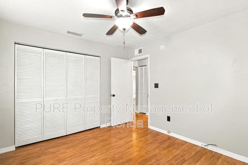 Ocala House: 16 Almond Terrace