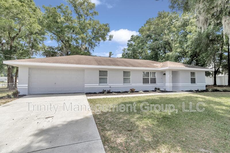 Ocala House: 2405 Southeast 46th Court