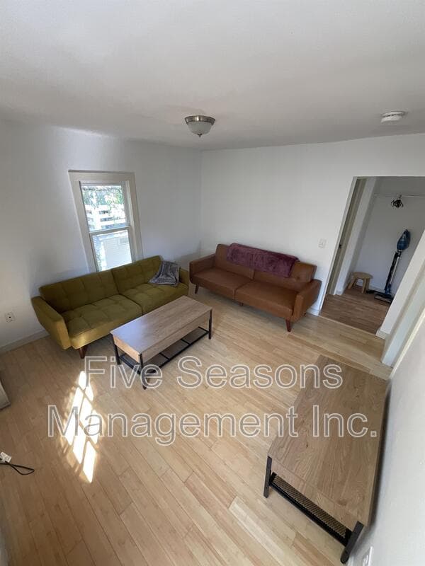 Burlington Condo: 133 Elmwood Avenue - 4