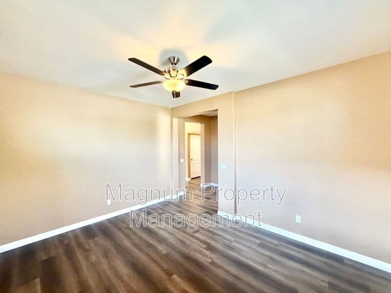 Lake Elsinore House: 34089 Dianthus Ln