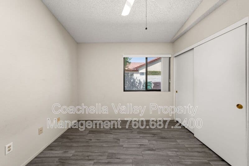 Palm Desert House: 43922 Warner Trail