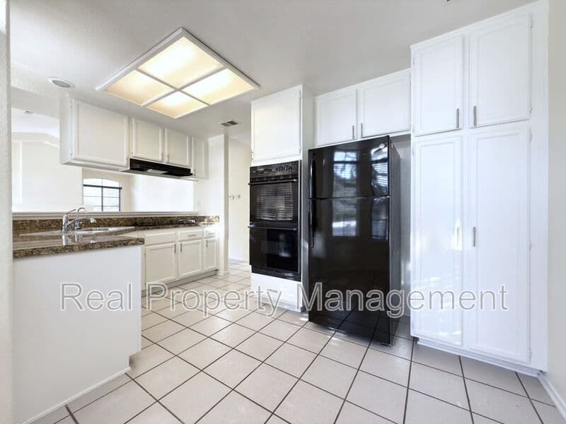 Oceanside Condo: 3436 Cameo Dr.