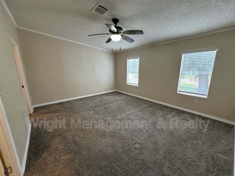 Riverview House: 8471 Fantasia Park Way