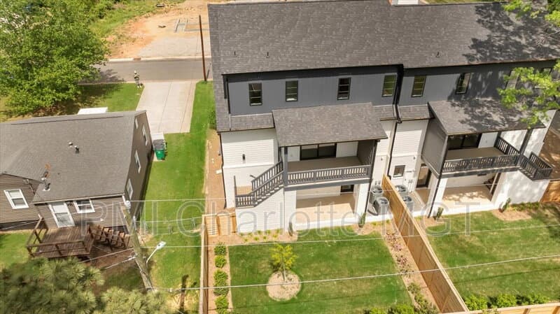 Charlotte House: 428 Dover Ave