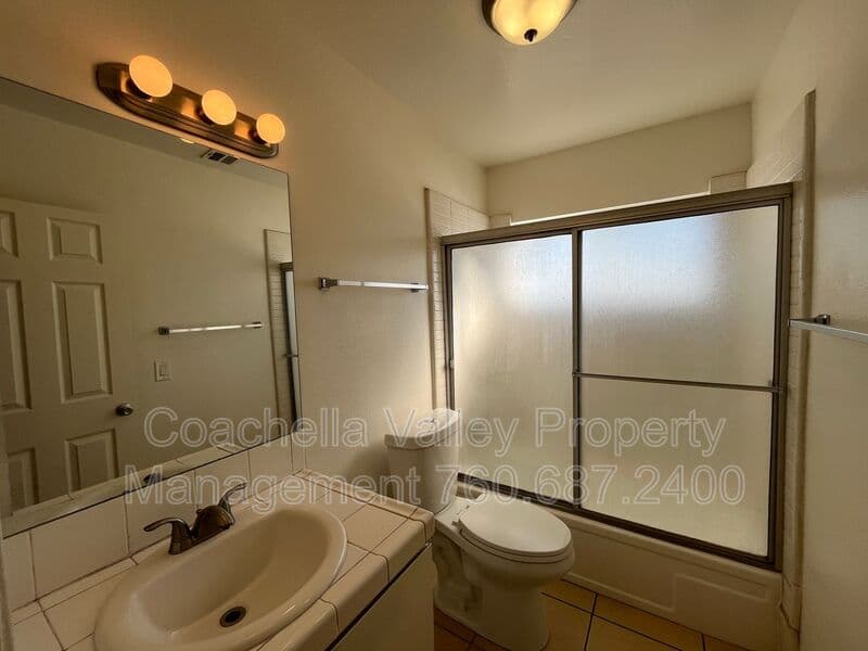 Cathedral City House: 36982 Bankside Dr.