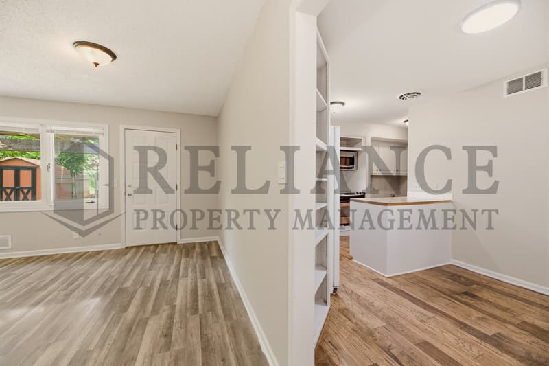 Wichita House: 9923 West Binter Lane