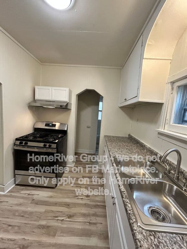 Jennings House: 5439 Hodiamont Ave