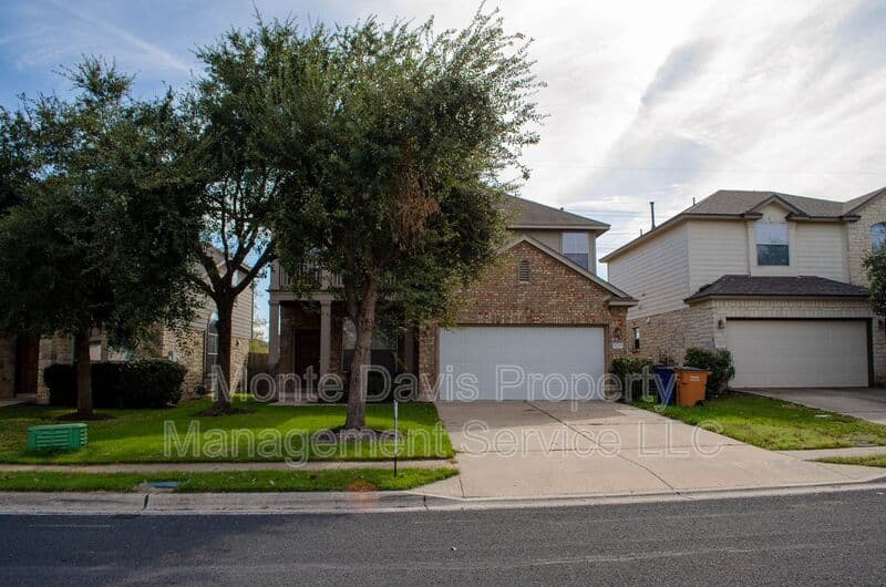 Austin House: 14213 Willow Tank Drive