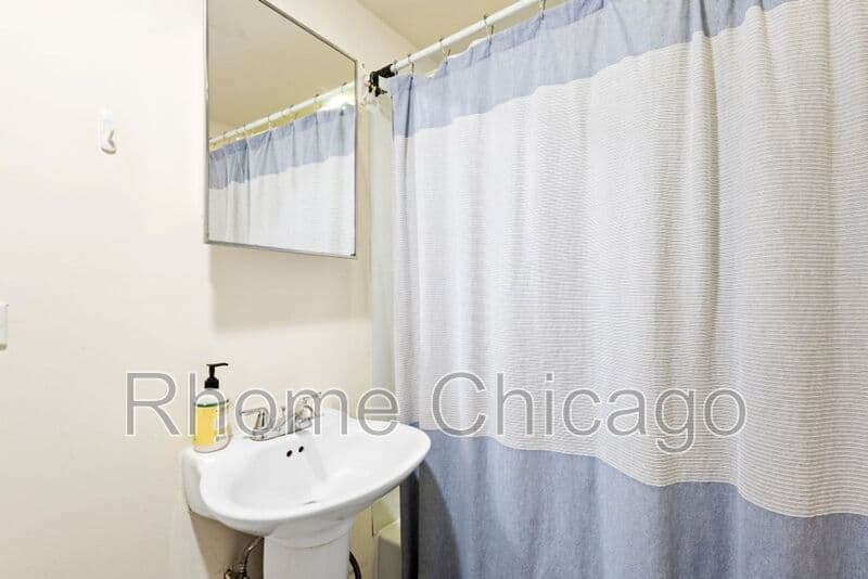 Chicago Condo: 6115 S Drexel Ave