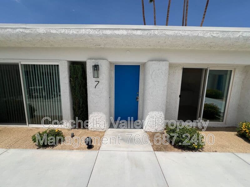 Palm Desert House: 73525 Shadow Mountain Dr