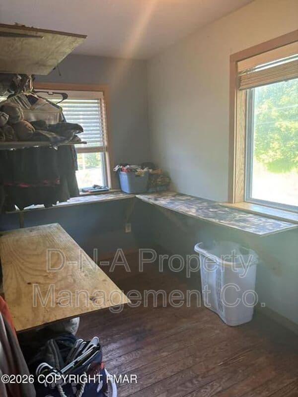 East Stroudsburg House: 135 Little Creek Lane