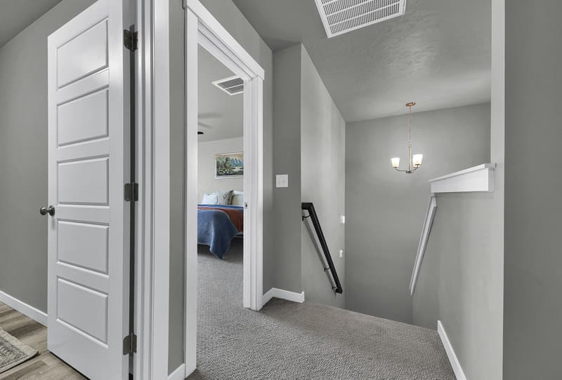 Meridian House: 4328 North Pale Creek Avenue