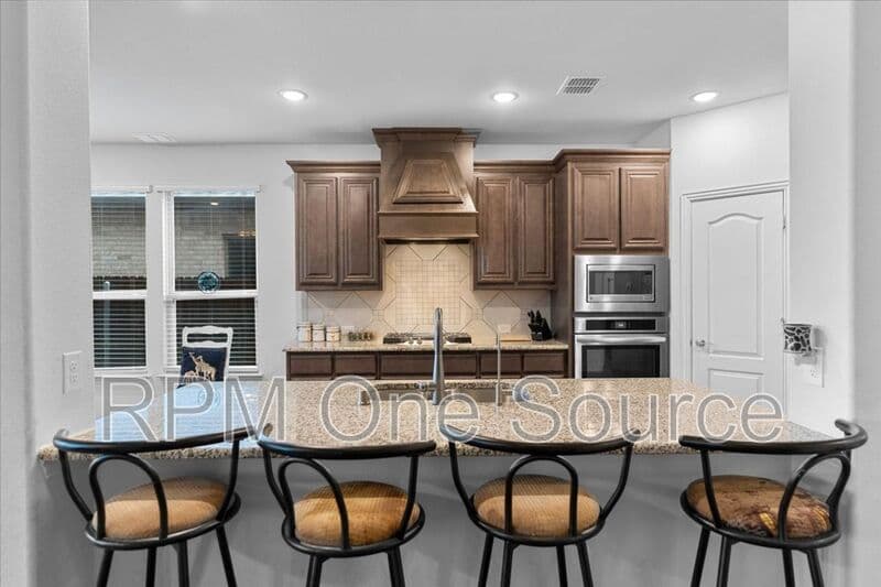 Burleson House: 2760 Richard Street