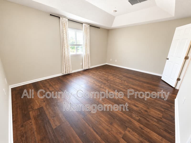 Jacksonville Townhome: 2311 Red Moon Dr.