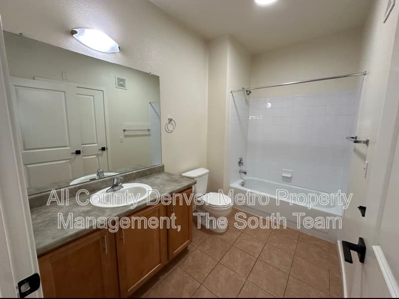 Denver Condo: 4100 Albion St