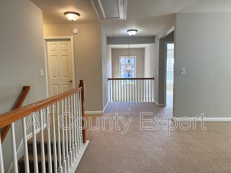 Cumming House: 3665 Crowchild Drive