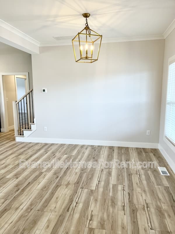 Evansville House: 4300 Chaska Drive