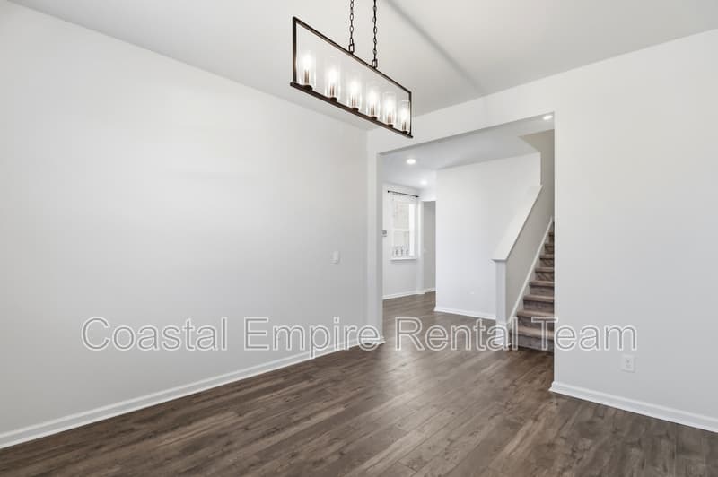 Richmond Hill House: 41 Gypsea Lane
