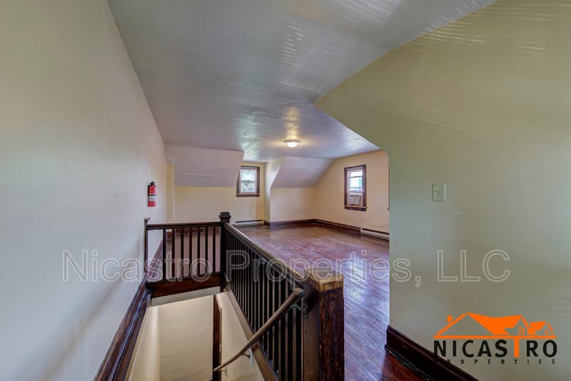 Columbus Condo: 1640 Indianola Avenue
