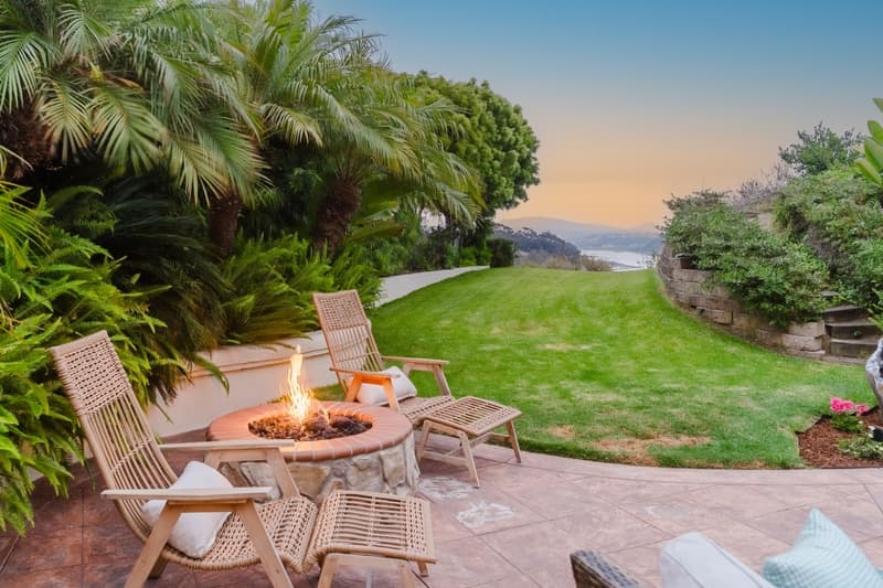 Carlsbad House: 7528 Navigator Circle