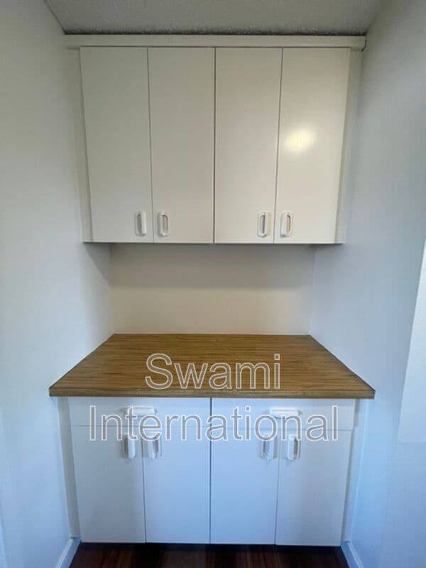 Inglewood Condo: 917 Enterprise Ave.