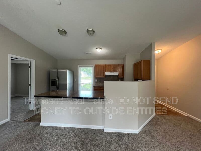 Fayetteville House: 612 Missenburg Ct.