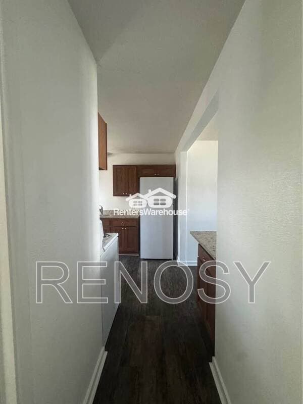 Newton House: 510 N 6th Ave E
