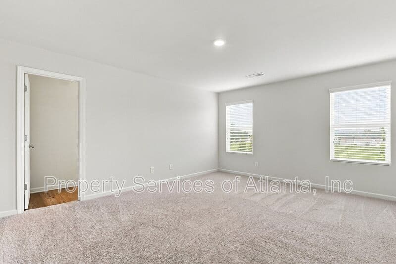 Flowery Branch House: 5313 Melbourne Ln