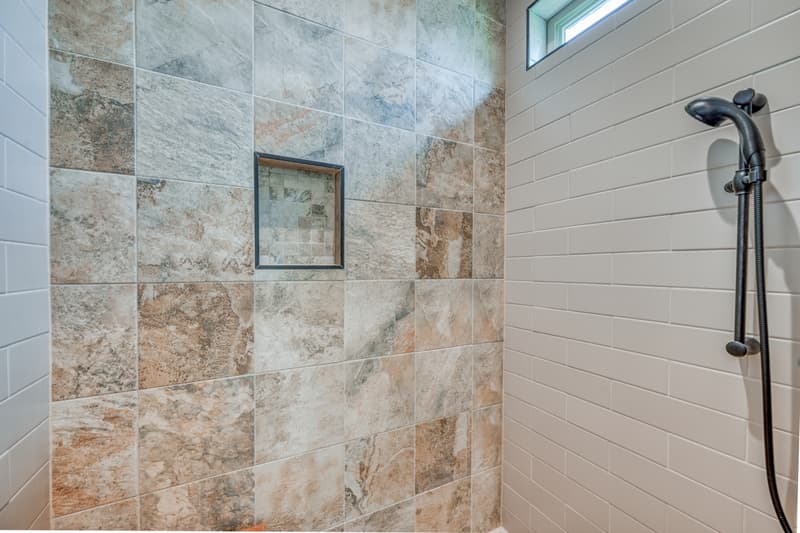 Horseshoe Bay House: 302 Parallel Circle