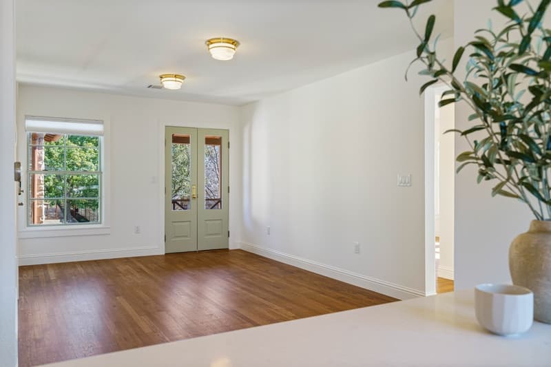 Austin Condo: 1508 Woodlawn Boulevard - B