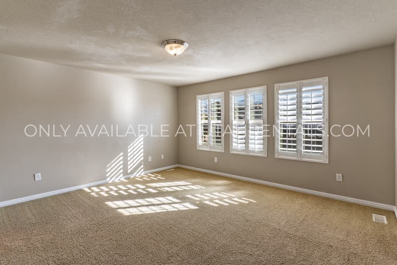 Lehi House: 3342 N 150 W