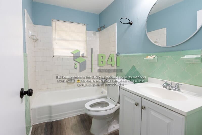 Forest Park House: 4505 Glade Road
