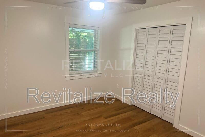 Mobile House: 1480 Repoll Rd